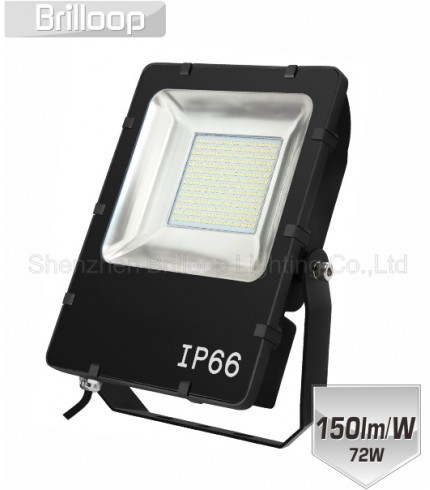 F13.06 - HE Symmetry Floodlight